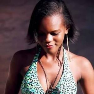 Meet your Posher, Maryse